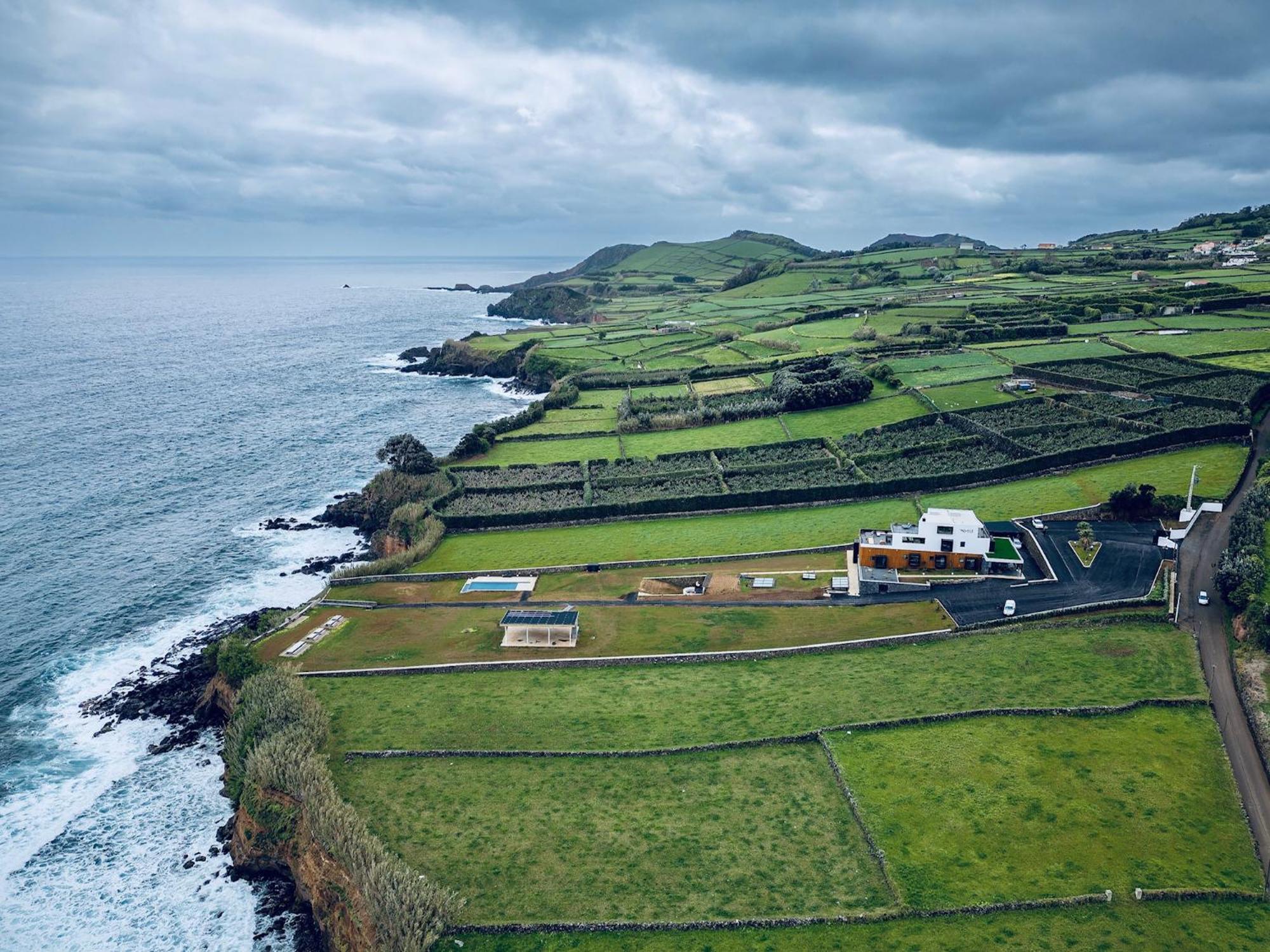 Xhale Azores Angra do Heroismo Bagian luar foto