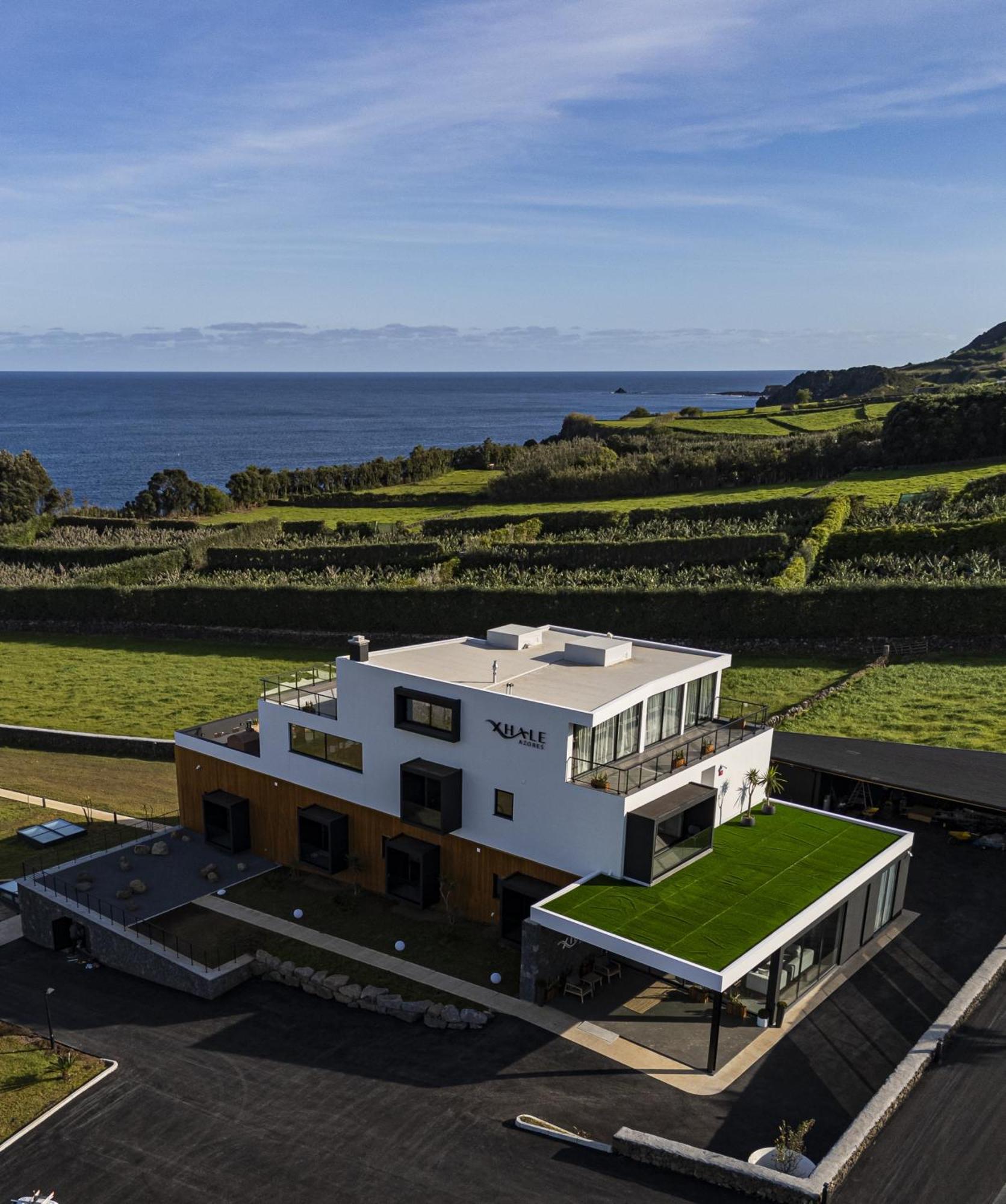 Xhale Azores Angra do Heroismo Bagian luar foto
